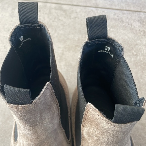 Hogan Taupe Suede Chelsey Boots - Picture 5 of 5